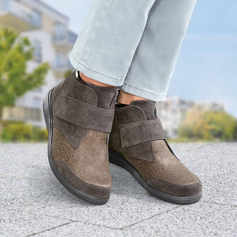 Chaussures de confort Helvesko : modle Niva, taupe Image 3